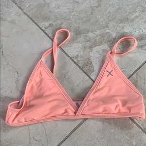 Chooks la peach swimsuit top